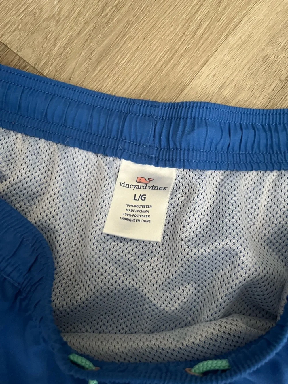 Vineyard Vines Swimming Shorts size L‎